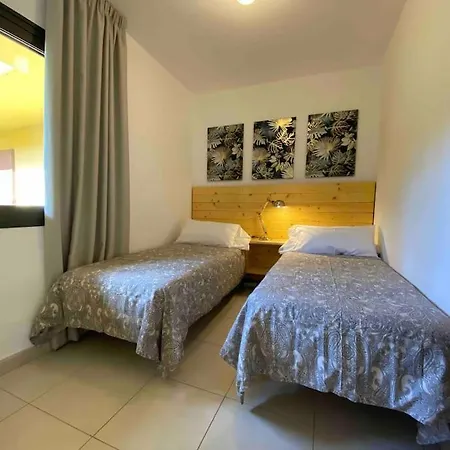 Atlantic Garden - Quiet Apartment, And Close To The Apartman Corralejo
